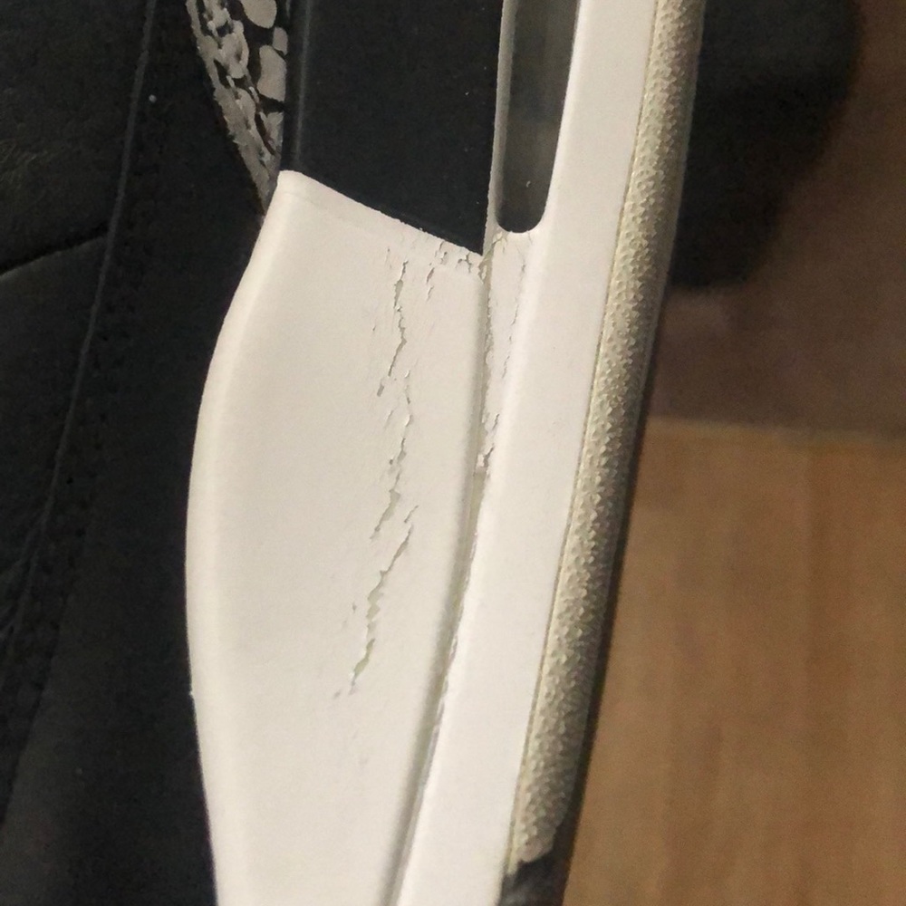 Air Jordan 3 sz 10 black / elephant - Picture 3 of 6